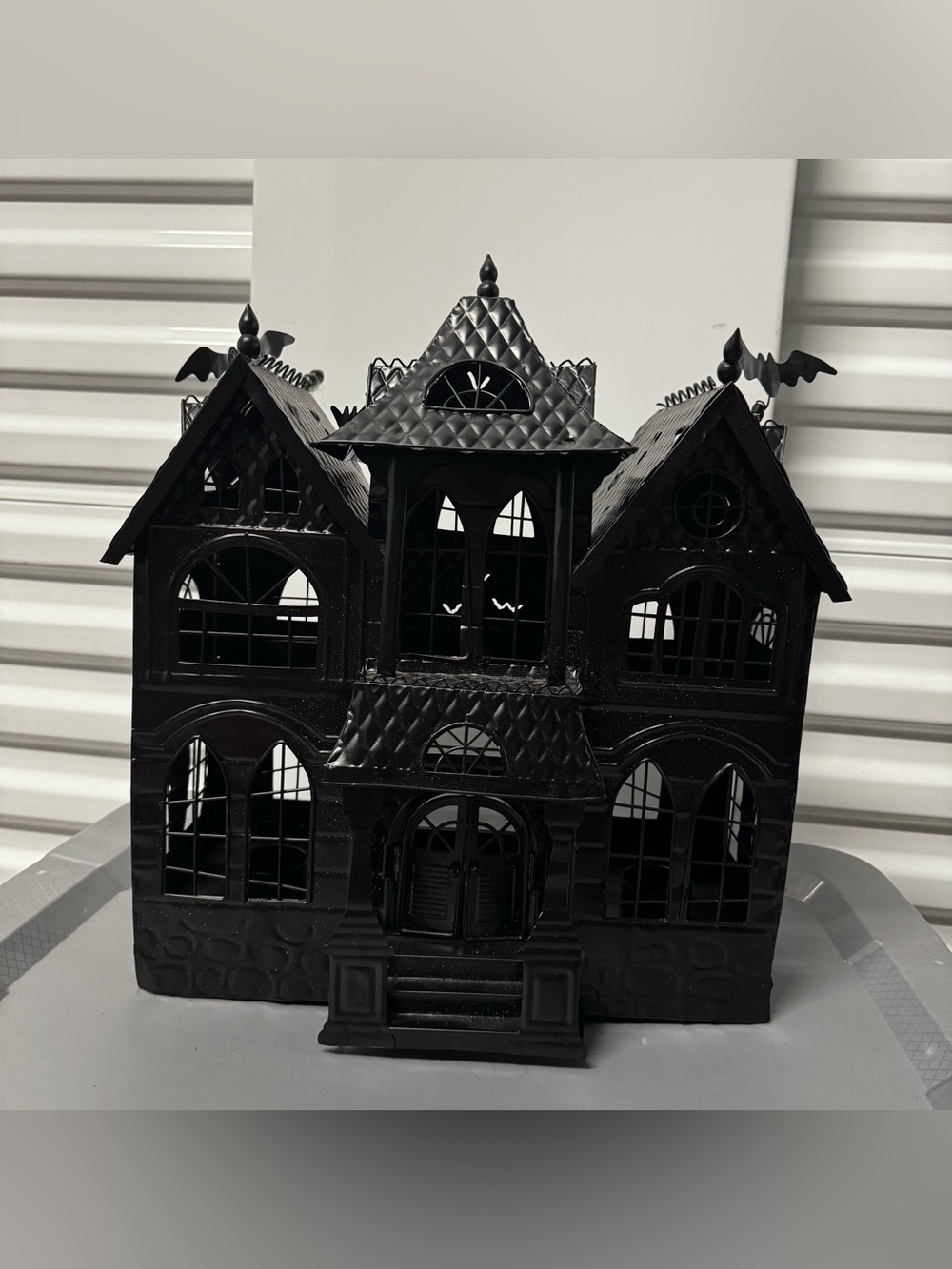 Yankee Candle Black Haunted House Tea Light Holder